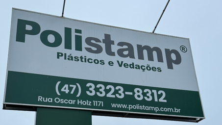 Screenshot do site Polistamp